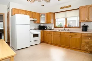 68 Read St, Winthrop, MA 02152 - Photo 3