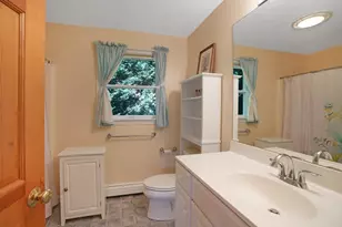 22 Old Lighthouse Rd, Tisbury, MA 02568 - Photo 19