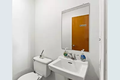 111 Boston Post Road #102, Sudbury, MA 01776 - Photo 17