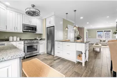 1 Salem St #2, Newburyport, MA 01950 - Photo 1