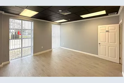 33 Bassett Ln, Barnstable, MA 02601 - Photo 11