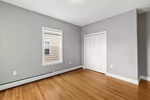 329 Washington St, Somerville, MA 02143 - Photo 9