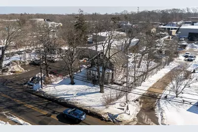 378 State Rd, Tisbury, MA 02568 - Photo 19