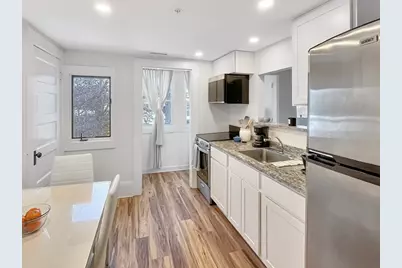 378 State Rd, Tisbury, MA 02568 - Photo 9