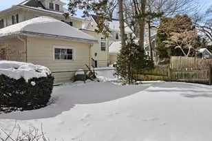 10 Arbutus Rd, Swampscott, MA 01907 - Photo 33