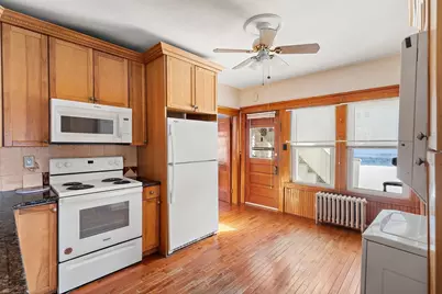 92 Sayles St #1, Southbridge, MA 01550 - Photo 7