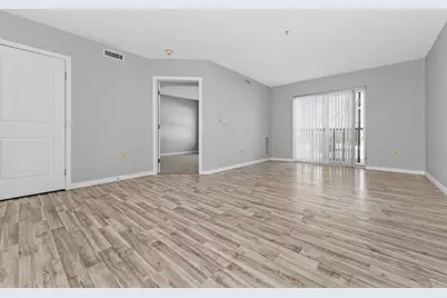 175 Cottage St #205, Chelsea, MA 02150 - Photo 9