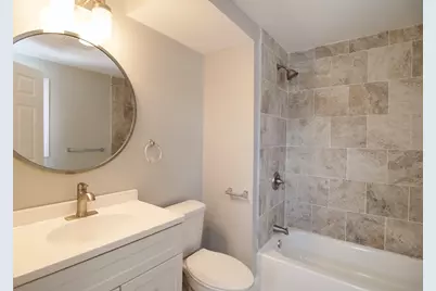 63 Bay St, Springfield, MA 01109 - Photo 13