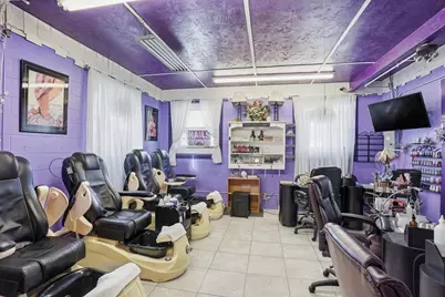 1008 Westford St, Lowell, MA 01851 - Photo 5