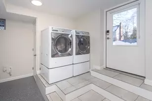 50 Worcester Ln, Waltham, MA 02451 - Photo 29