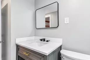 212 Cambridge Rd, Woburn, MA 01801 - Photo 19