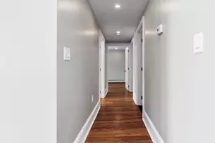 212 Cambridge Rd, Woburn, MA 01801 - Photo 15