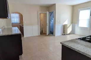 6 Brandon, Dudley, MA 01571 - Photo 7