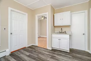 131 5th St, Leominster, MA 01453 - Photo 7