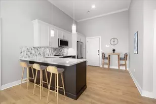 21 Totman St, Quincy, MA 02169 - Photo 5