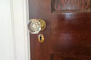 17 Cleveland Ave, Worcester, MA 01603 - Photo 9