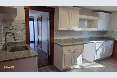 17 Cleveland Ave #3, Worcester, MA 01603 - Photo 11