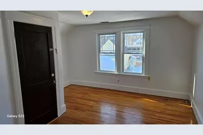 17 Cleveland Ave #3, Worcester, MA 01603 - Photo 3