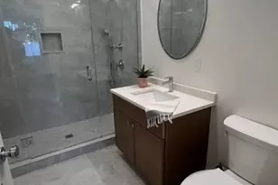 105 Sea St, Quincy, MA 02169 - Photo 17