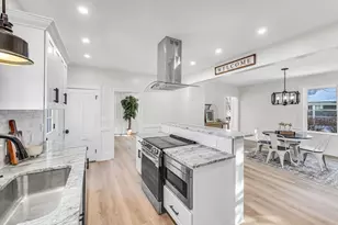 8 Otis St, Warren, MA 01083 - Photo 11