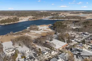 510 Merrimac St, Newburyport, MA 01950 - Photo 33