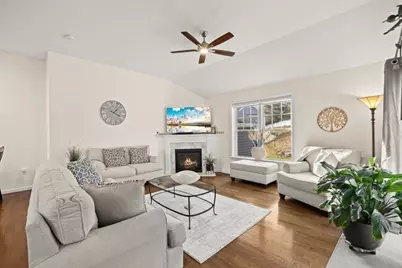 8 Eagle Way #8, Lakeville, MA 02347 - Photo 13