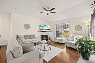 8 Eagle Way, Lakeville, MA 02347 - Photo 13