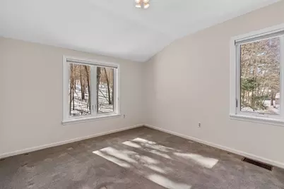 4 Essex #4, Wayland, MA 01778 - Photo 17