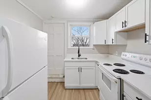 75 Chatham, Worcester, MA 01609 - Photo 13