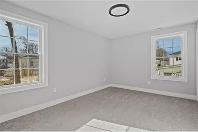 85 Colonial, Cumberland, RI 02864 - Photo 15