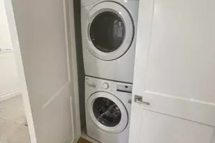 14 Mt Hood Rd, Boston, MA 02135 - Photo 9