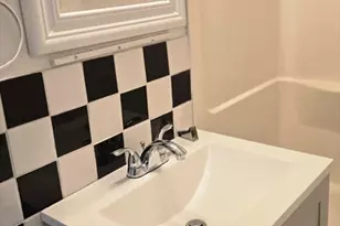 29 Beech St, Fitchburg, MA 01421 - Photo 9