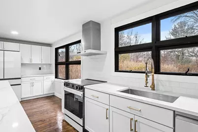 195 Barney, Rehoboth, MA 02769 - Photo 11