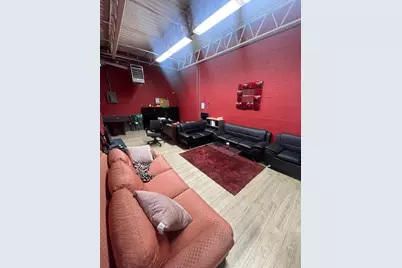 777 Confidential St, Salem, MA 01970 - Photo 5