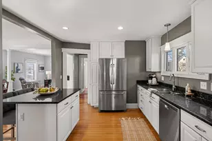 42 Pentucket Ave, Lowell, MA 01852 - Photo 17