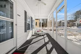 42 Pentucket Ave, Lowell, MA 01852 - Photo 5