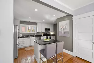 42 Pentucket Ave, Lowell, MA 01852 - Photo 15