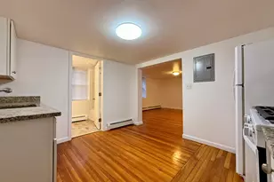 115 South St, Plainville, MA 02762 - Photo 5