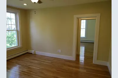 63 Oak St #B, Needham, MA 02492 - Photo 5