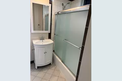 1672 Beacon St #2A, Brookline, MA 02446 - Photo 3