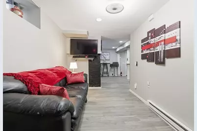 23 Lawrence Ave, Boston, MA 02121 - Photo 17