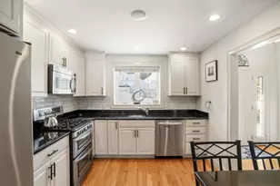 6 Maple Ln, Marshfield, MA 02050 - Photo 5