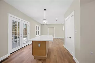 270 Brattle St, Holden, MA 01520 - Photo 7