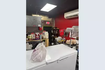 267 Main St, Webster, MA 01570 - Photo 9