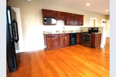 53 E Central St #3, Worcester, MA 01605 - Photo 3