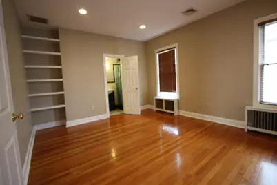 53 E Central St #3, Worcester, MA 01605 - Photo 9