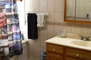 92 Norman St, West Springfield, MA 01089 - Photo 15