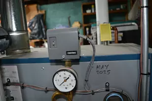 92 Norman St, West Springfield, MA 01089 - Photo 33