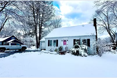 58 Washington St, Stoneham, MA 02180 - Photo 3