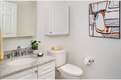 13 Independence Dr #13, Brookline, MA 02467 - Photo 7